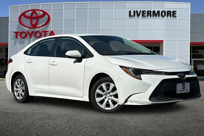 Toyota Corolla Vehicle Full-screen Gallery Image 02