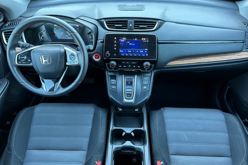 Honda CR-V Hybrid Vehicle Full-screen Gallery Image 15