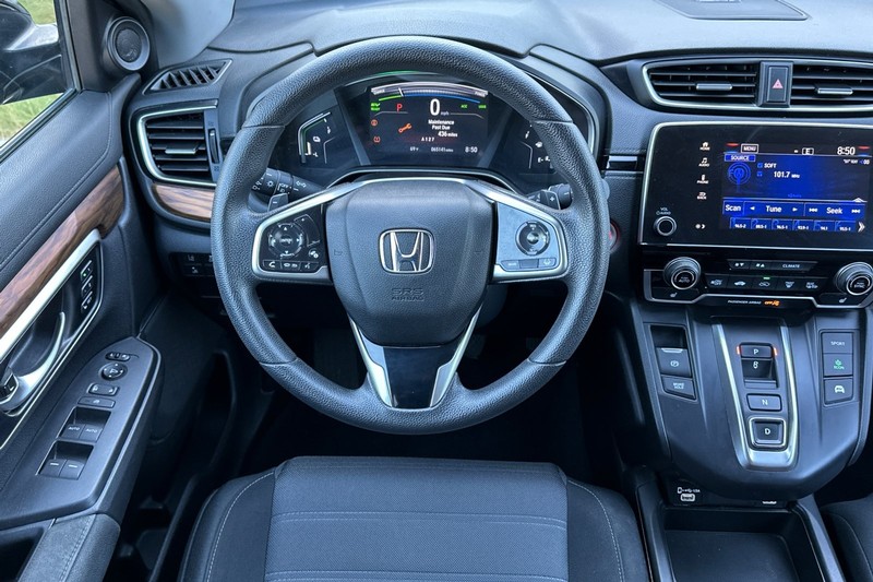 Honda CR-V Hybrid Vehicle Full-screen Gallery Image 16