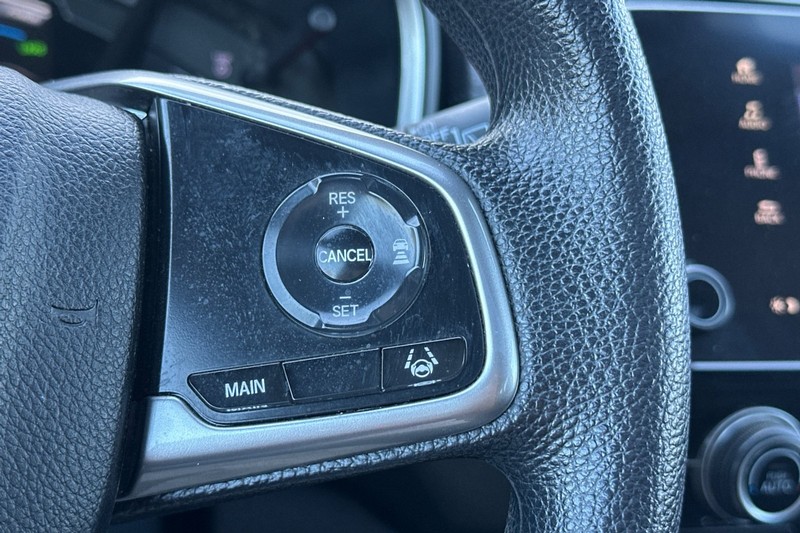 Honda CR-V Hybrid Vehicle Full-screen Gallery Image 37