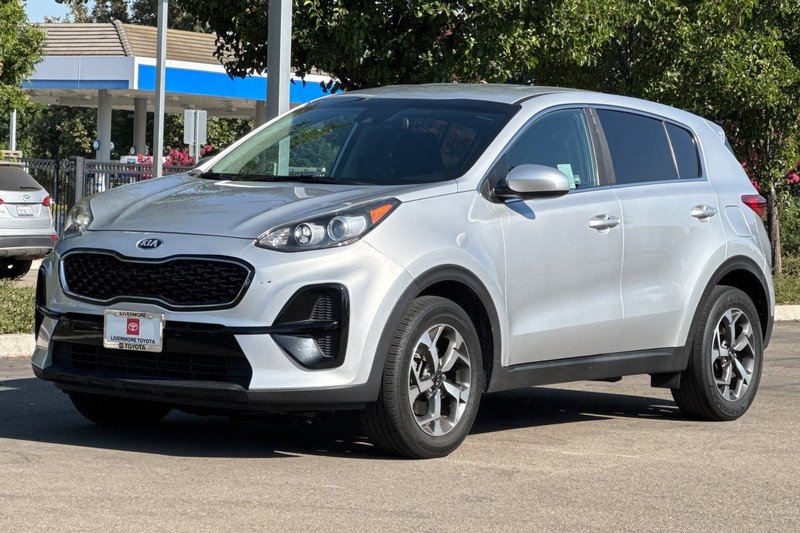 Kia Sportage Vehicle Full-screen Gallery Image 08