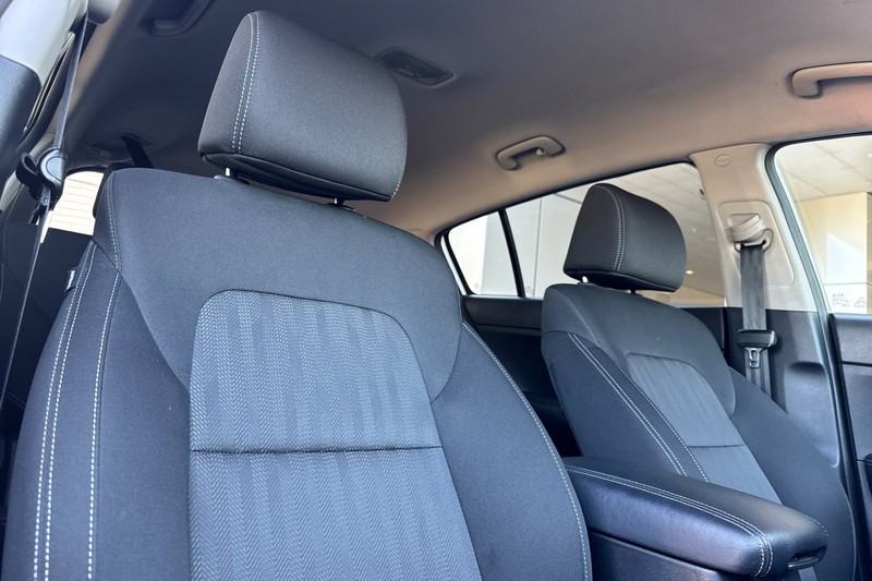Kia Sportage Vehicle Full-screen Gallery Image 20