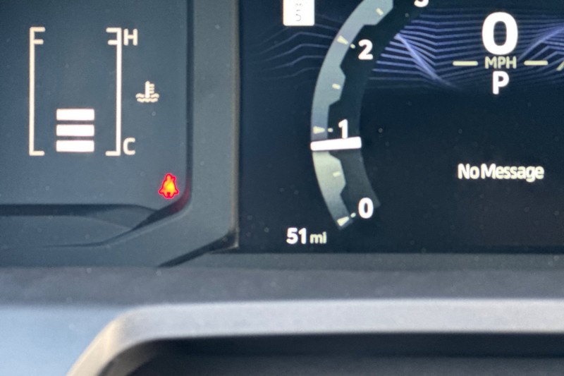 Toyota Tacoma 4WD Vehicle Full-screen Gallery Image 42