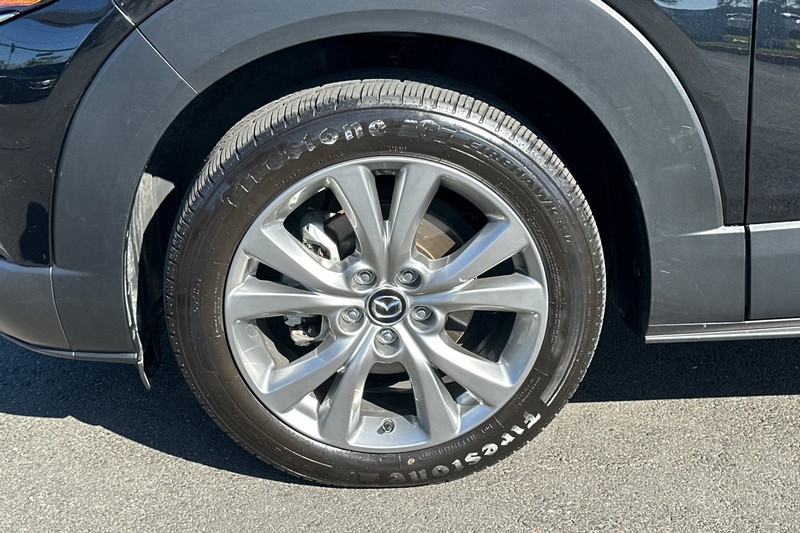 Mazda CX-30 Vehicle Full-screen Gallery Image 44
