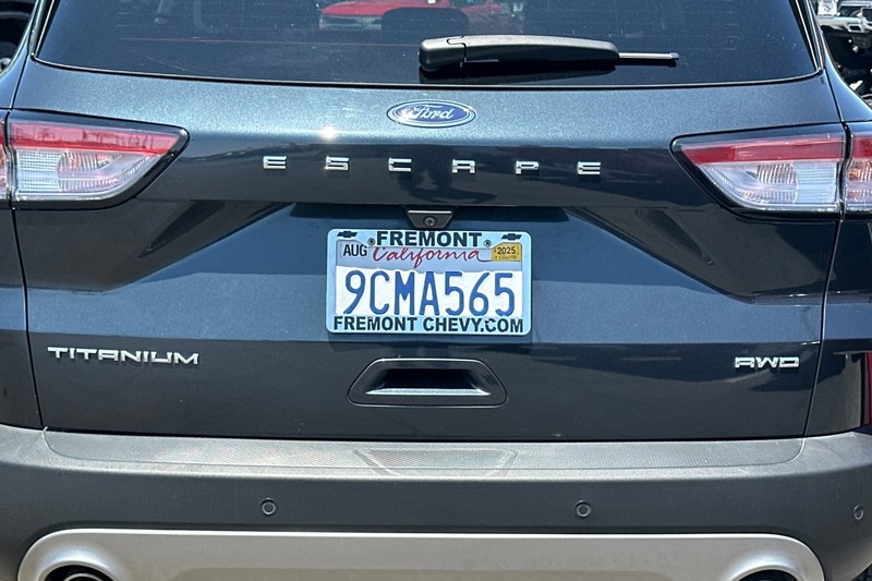 Ford Escape Vehicle Full-screen Gallery Image 49