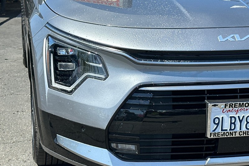 Kia Niro Plug-In Hybrid Vehicle Full-screen Gallery Image 47