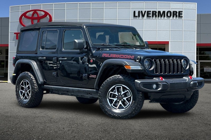 Jeep Wrangler Vehicle Full-screen Gallery Image 02