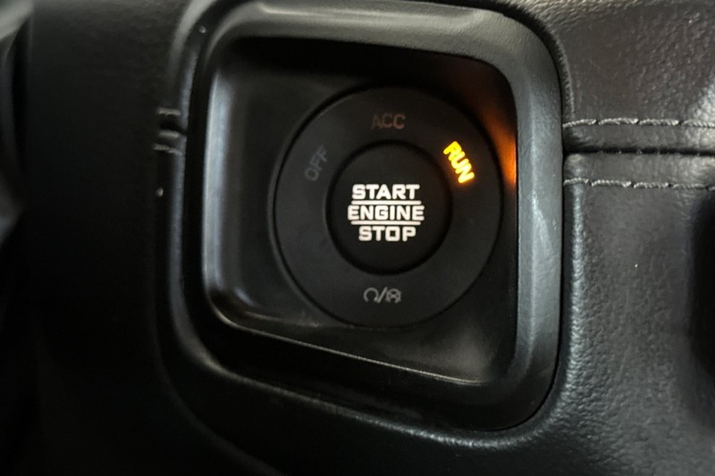 Jeep Wrangler Vehicle Full-screen Gallery Image 35