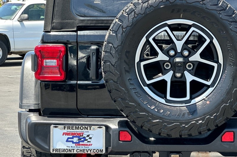 Jeep Wrangler Vehicle Full-screen Gallery Image 49