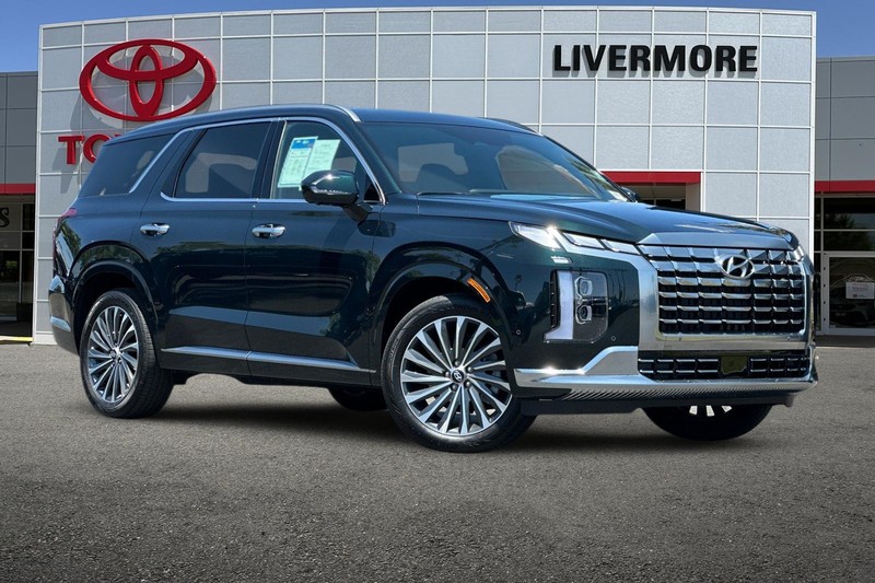 Hyundai Palisade Vehicle Full-screen Gallery Image 02