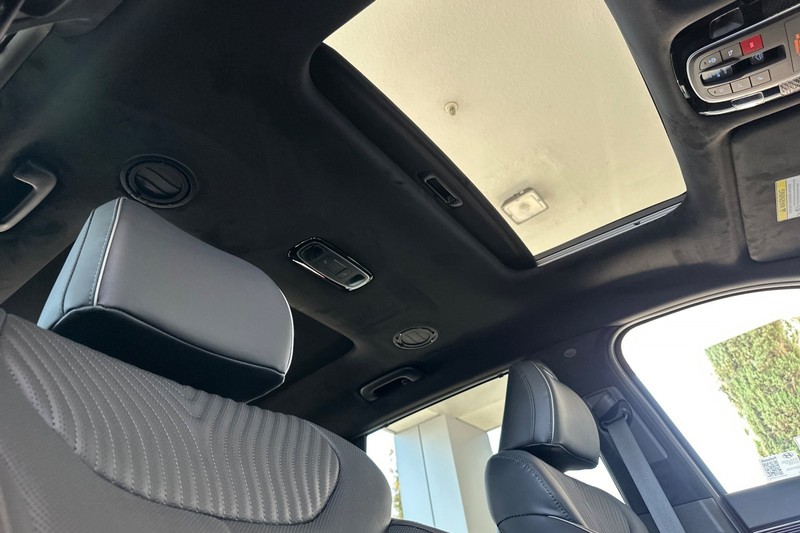 Hyundai Palisade Vehicle Full-screen Gallery Image 21