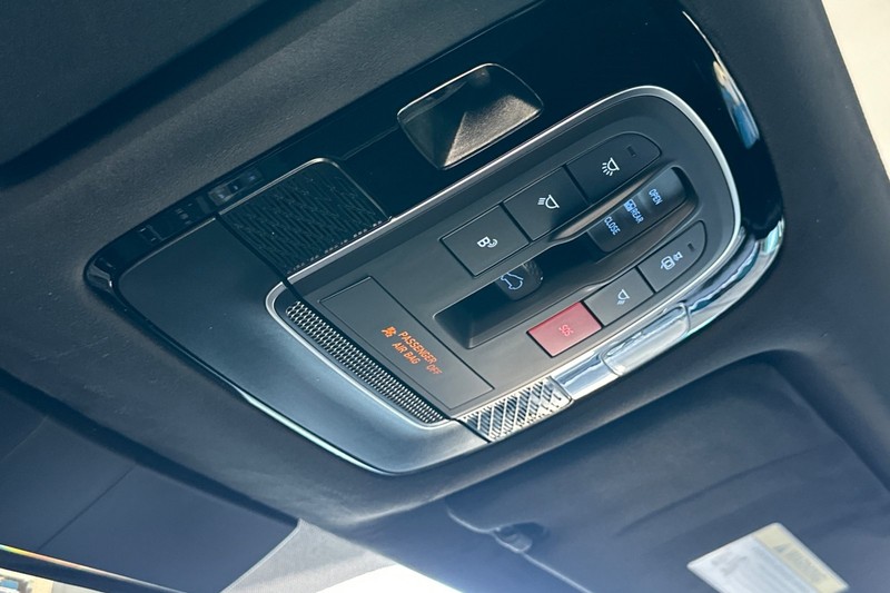 Hyundai Palisade Vehicle Full-screen Gallery Image 25