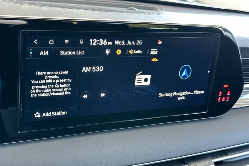 Hyundai Palisade Vehicle Full-screen Gallery Image 27