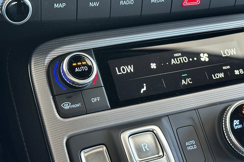 Hyundai Palisade Vehicle Full-screen Gallery Image 30