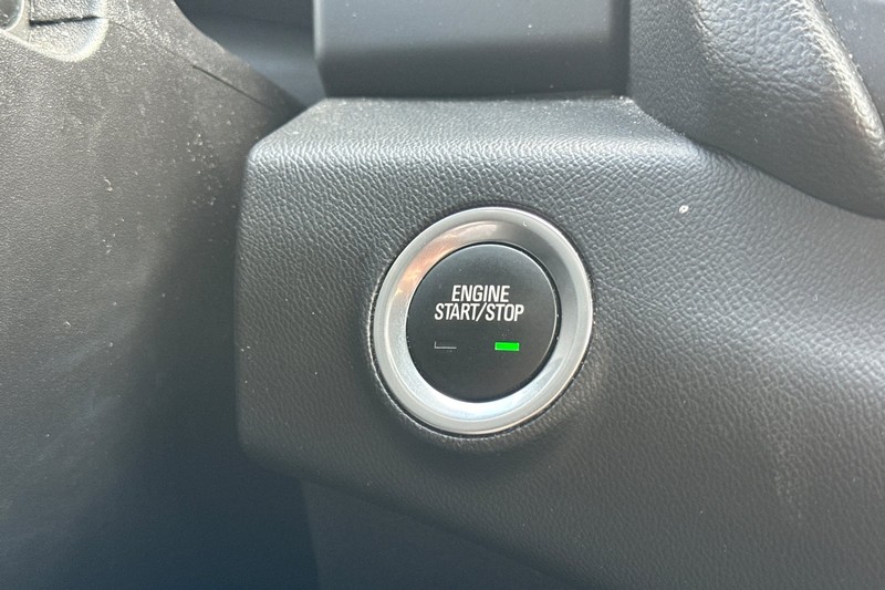 GMC Terrain Vehicle Full-screen Gallery Image 34