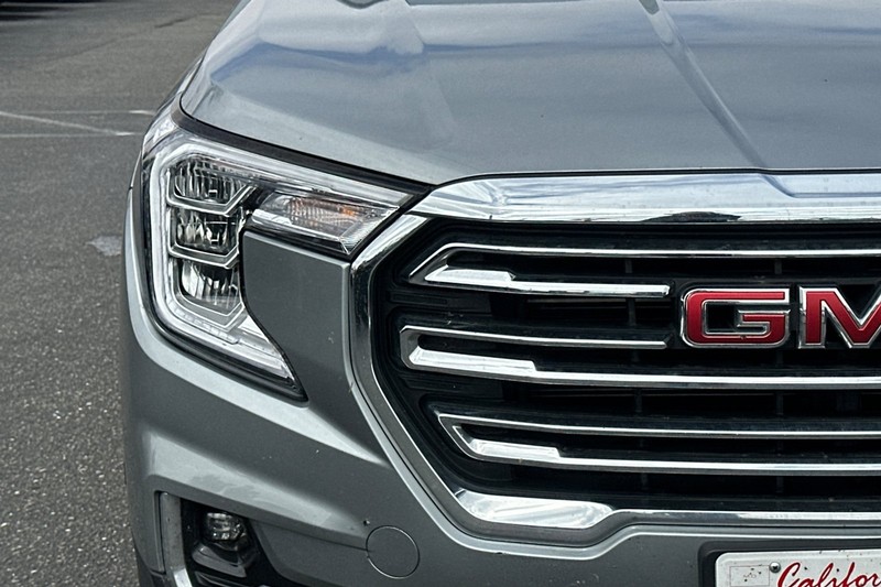 GMC Terrain Vehicle Full-screen Gallery Image 45