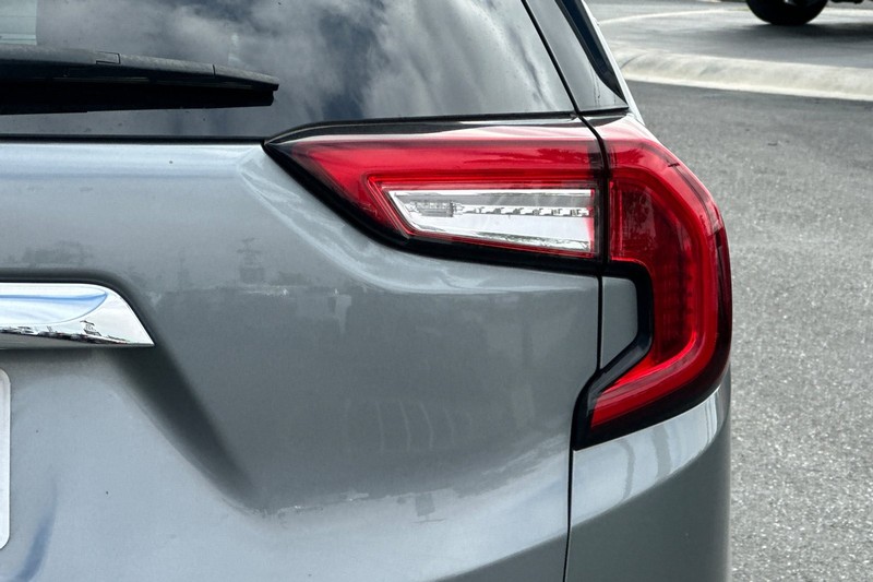 GMC Terrain Vehicle Full-screen Gallery Image 49