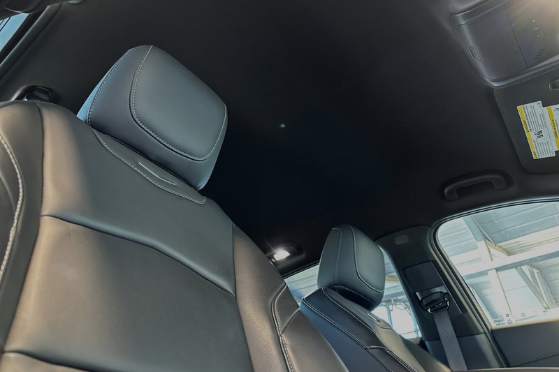 Cadillac XT4 Vehicle Full-screen Gallery Image 19
