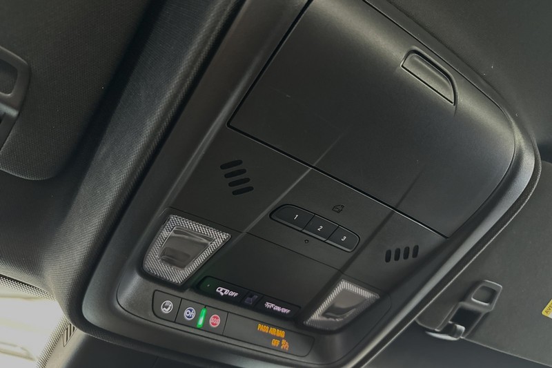 Cadillac XT4 Vehicle Full-screen Gallery Image 23
