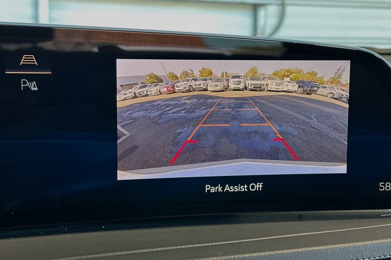 Cadillac XT4 Vehicle Full-screen Gallery Image 26