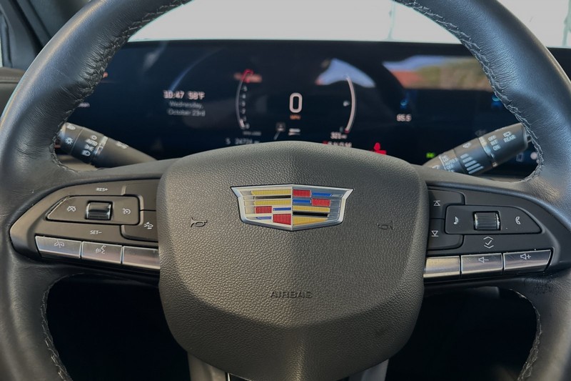 Cadillac XT4 Vehicle Full-screen Gallery Image 34