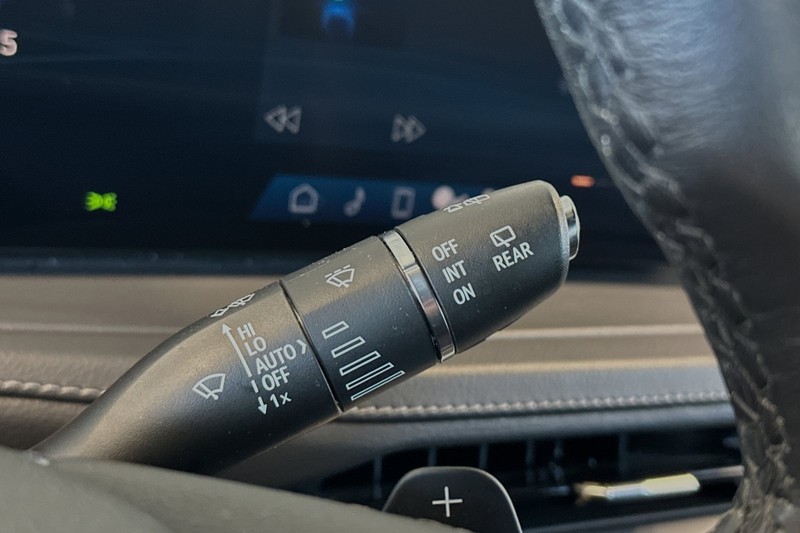 Cadillac XT4 Vehicle Full-screen Gallery Image 38