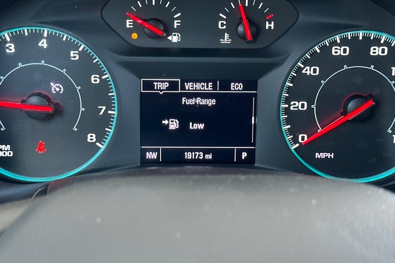 Chevrolet Equinox Vehicle Full-screen Gallery Image 40