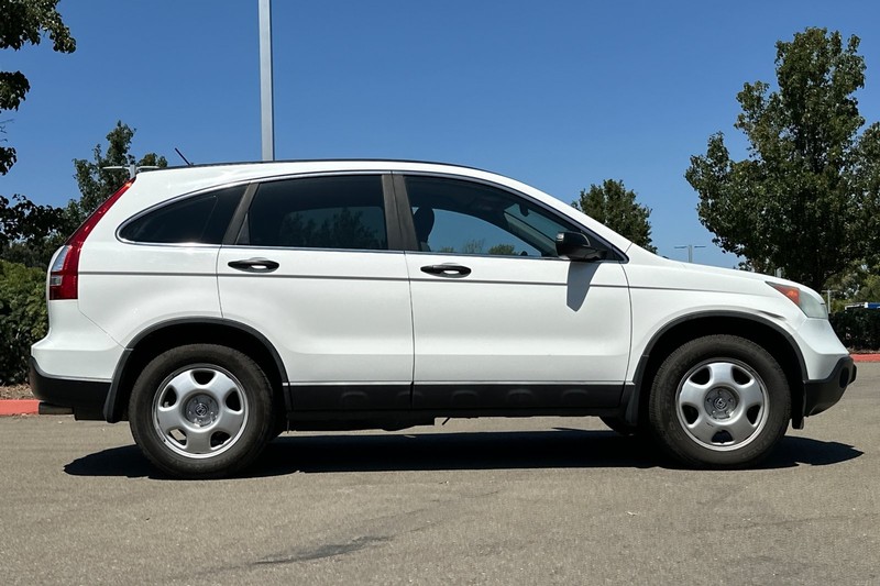 Honda CR-V Vehicle Full-screen Gallery Image 03