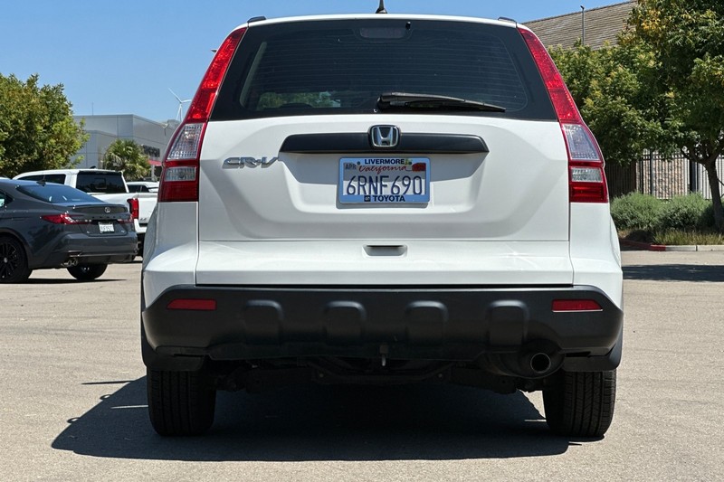 Honda CR-V Vehicle Full-screen Gallery Image 05