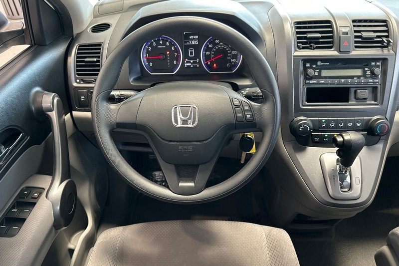 Honda CR-V Vehicle Full-screen Gallery Image 16