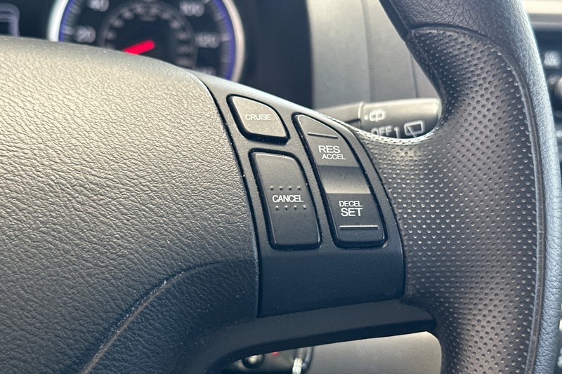 Honda CR-V Vehicle Full-screen Gallery Image 32