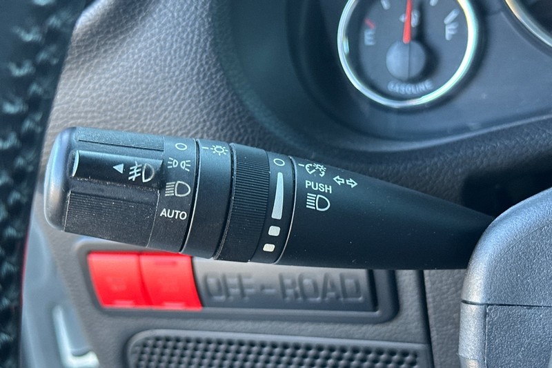 Jeep Wrangler Unlimited Vehicle Full-screen Gallery Image 32