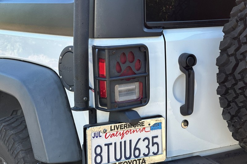 Jeep Wrangler Unlimited Vehicle Full-screen Gallery Image 43