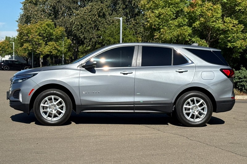Chevrolet Equinox Vehicle Full-screen Gallery Image 07