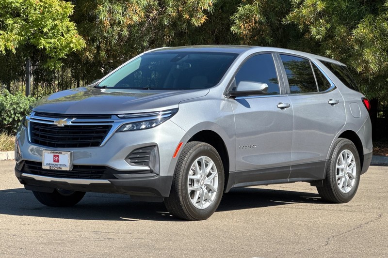 Chevrolet Equinox Vehicle Full-screen Gallery Image 08