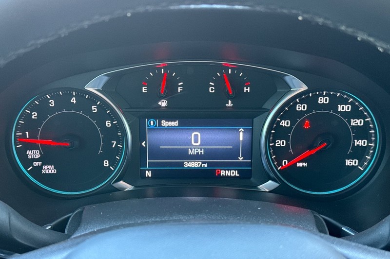 Chevrolet Equinox Vehicle Full-screen Gallery Image 40