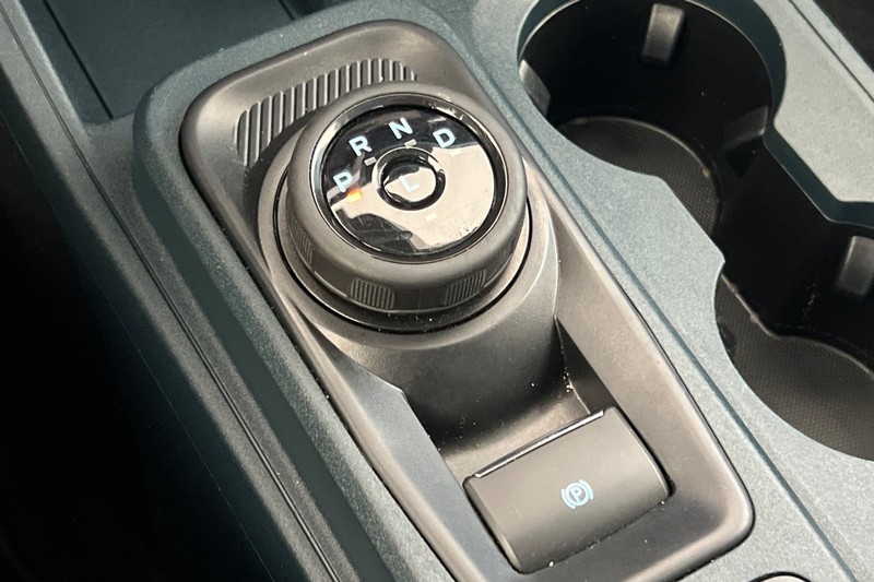 Ford Maverick Vehicle Full-screen Gallery Image 33