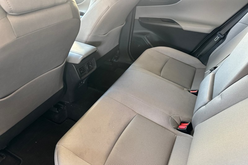 Toyota Venza Vehicle Full-screen Gallery Image 14