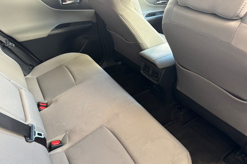 Toyota Venza Vehicle Full-screen Gallery Image 18