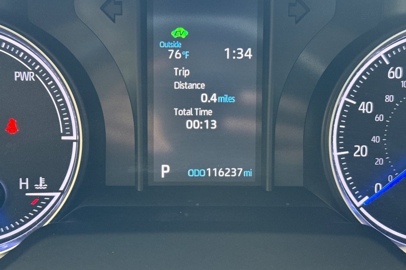 Toyota Venza Vehicle Full-screen Gallery Image 42
