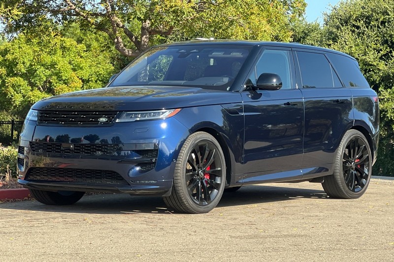 Land Rover Range Rover Sport Vehicle Full-screen Gallery Image 08