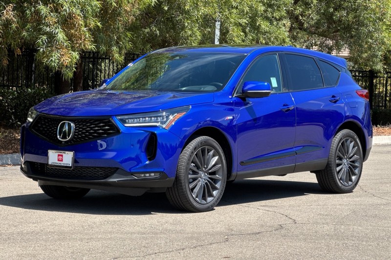 Acura RDX Vehicle Full-screen Gallery Image 08