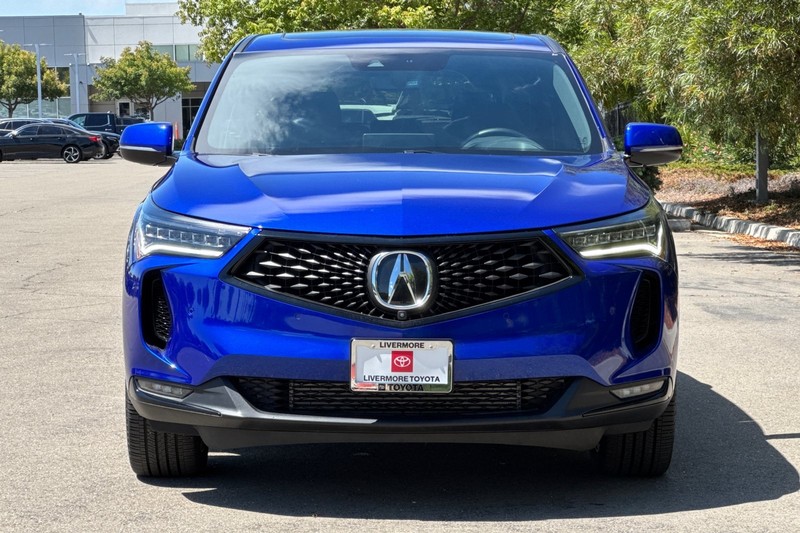 Acura RDX Vehicle Full-screen Gallery Image 09
