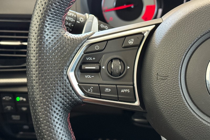Acura RDX Vehicle Full-screen Gallery Image 36