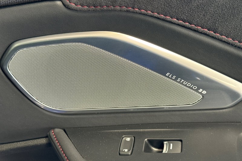 Acura RDX Vehicle Full-screen Gallery Image 44