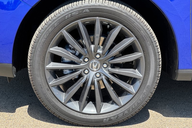 Acura RDX Vehicle Full-screen Gallery Image 47