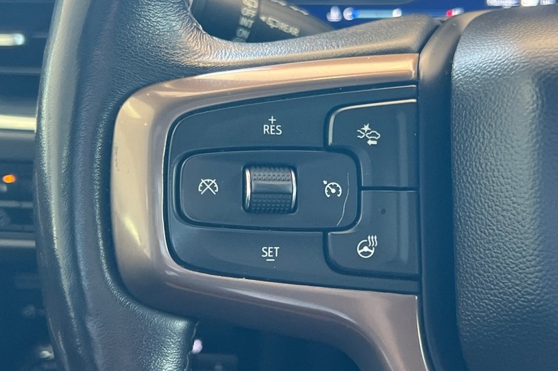 Chevrolet Tahoe Vehicle Full-screen Gallery Image 38