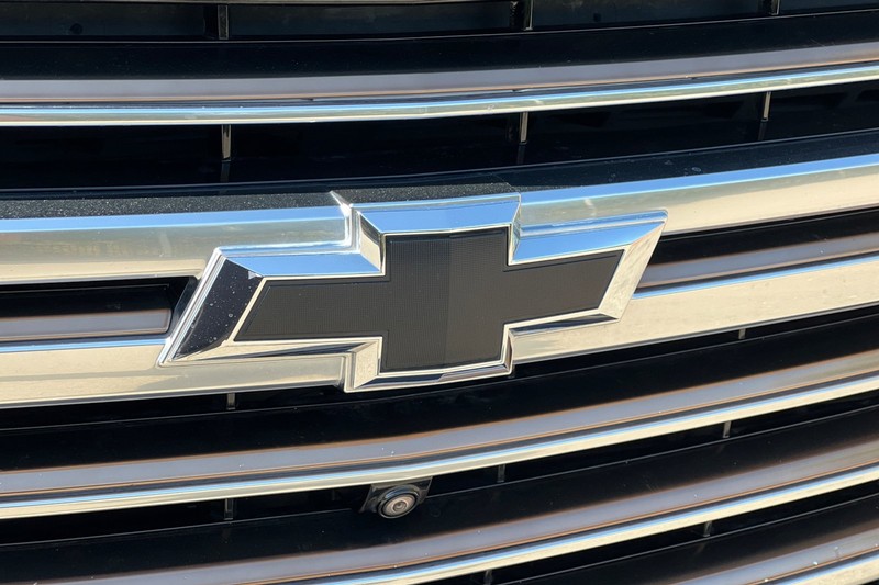 Chevrolet Tahoe Vehicle Full-screen Gallery Image 50