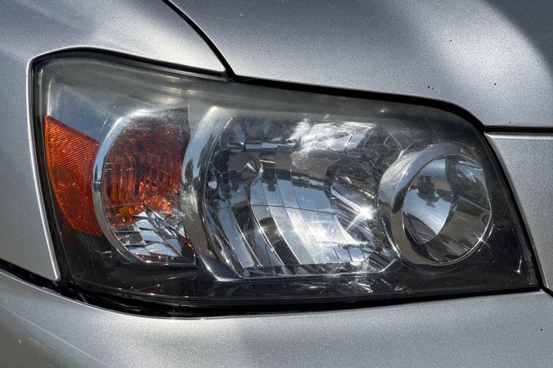 Toyota Highlander Vehicle Full-screen Gallery Image 43