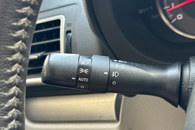 Subaru Forester Vehicle Full-screen Gallery Image 35